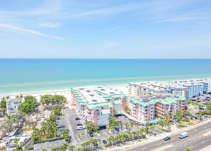 Apartment Luxury Ocean & Pool View With Pool Walkout *